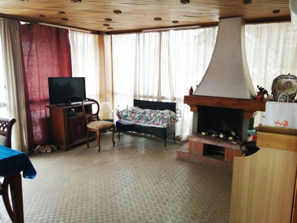 appartamento in vendita a Cascina in zona Marciana