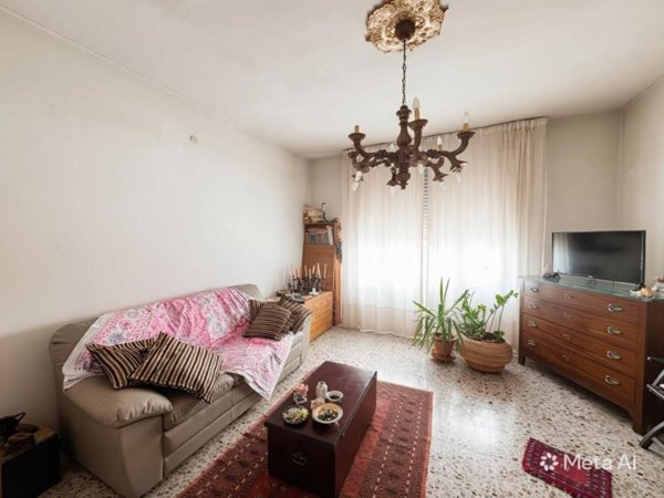 appartamento in vendita a Cascina in zona Marciana