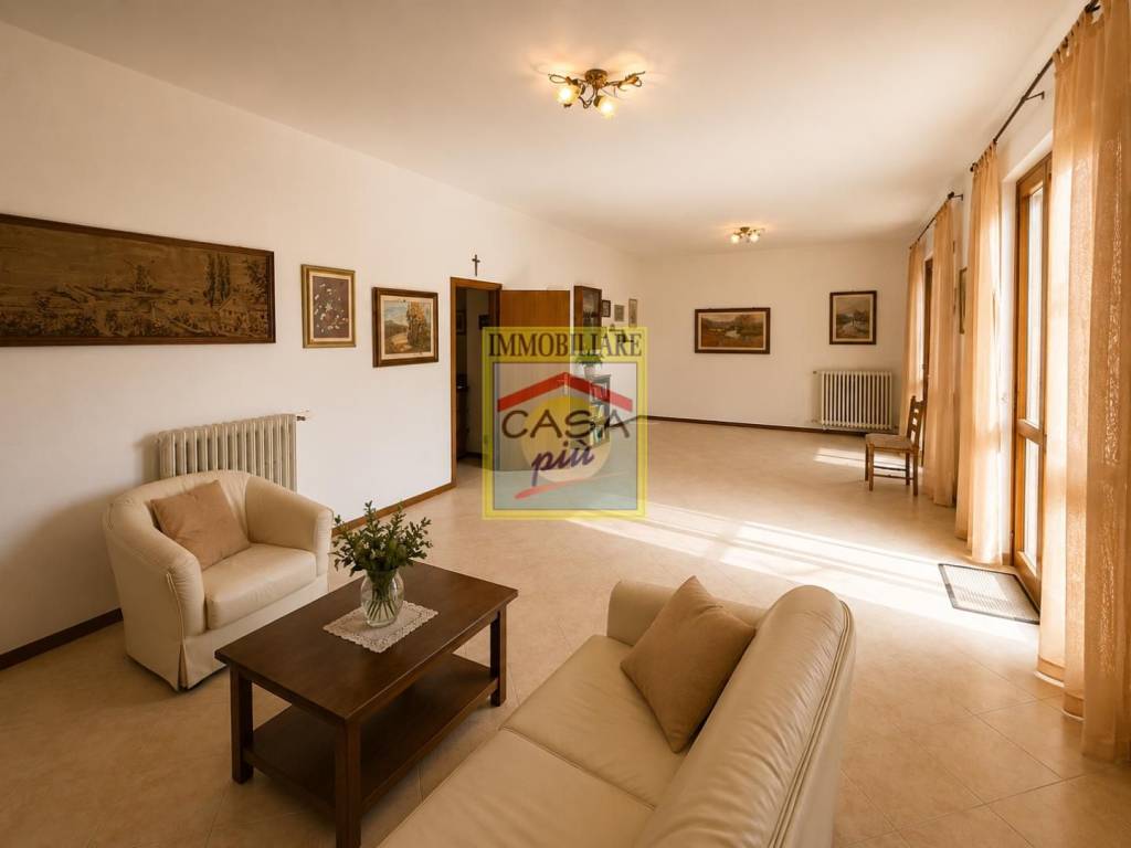 appartamento in vendita a Cascina in zona Ripoli