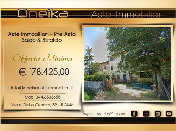 appartamento in vendita a Cascina in zona Latignano
