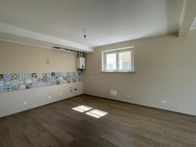 appartamento in vendita a Cascina in zona Marciana