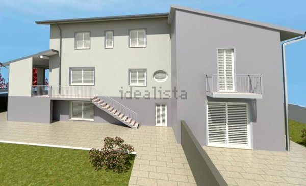 casa indipendente in vendita a Cascina
