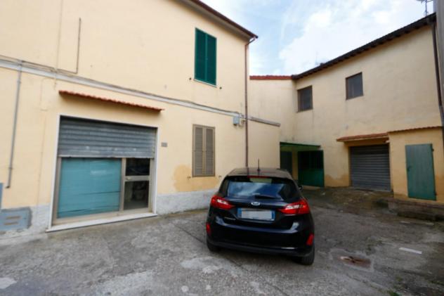 casa indipendente in vendita a Cascina in zona San Frediano a Settimo