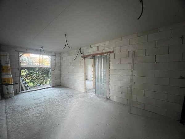 appartamento in vendita a Cascina in zona San Giorgio