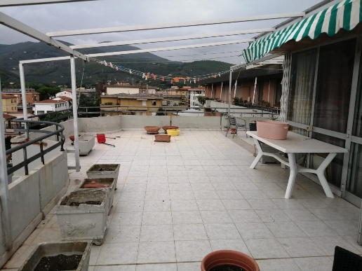 appartamento in vendita a Cascina in zona Marciana