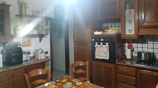 casa indipendente in vendita a Cascina in zona Navacchio
