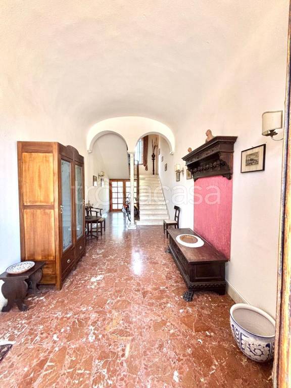 casa indipendente in vendita a Cascina in zona Navacchio