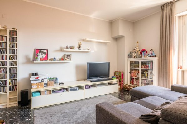 appartamento in vendita a Cascina in zona Marciana
