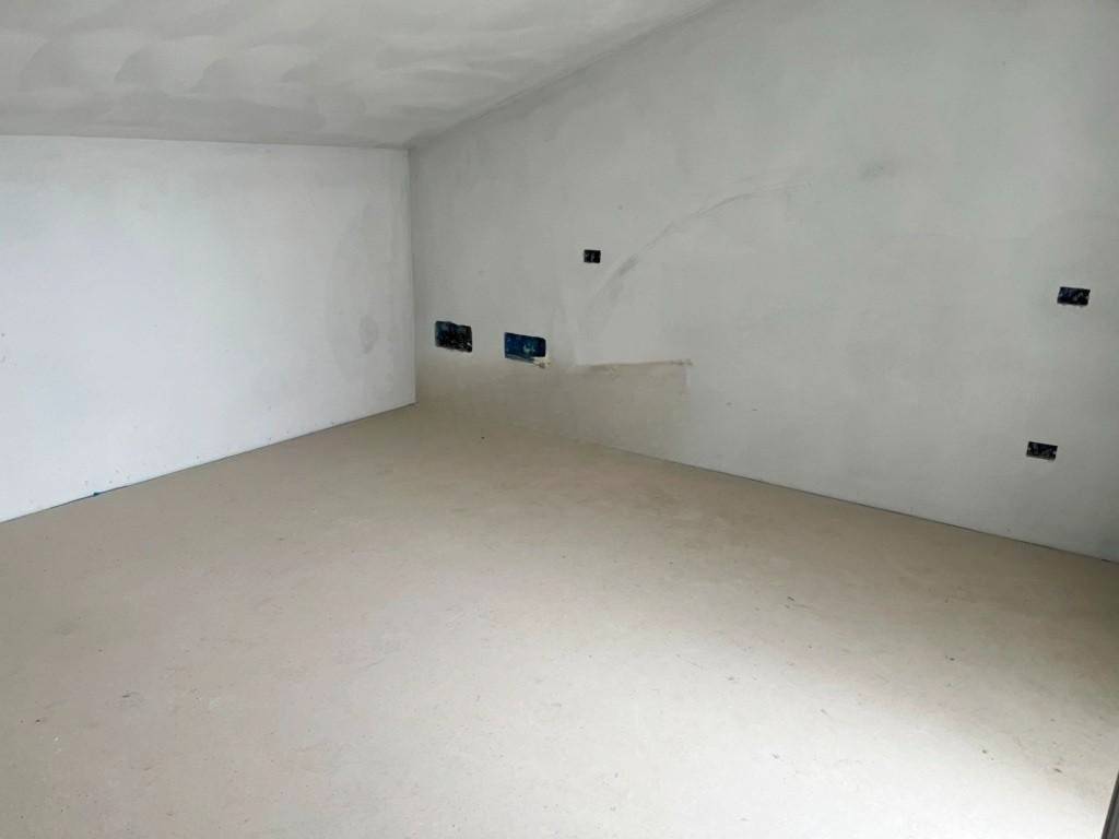 casa indipendente in vendita a Cascina in zona Marciana