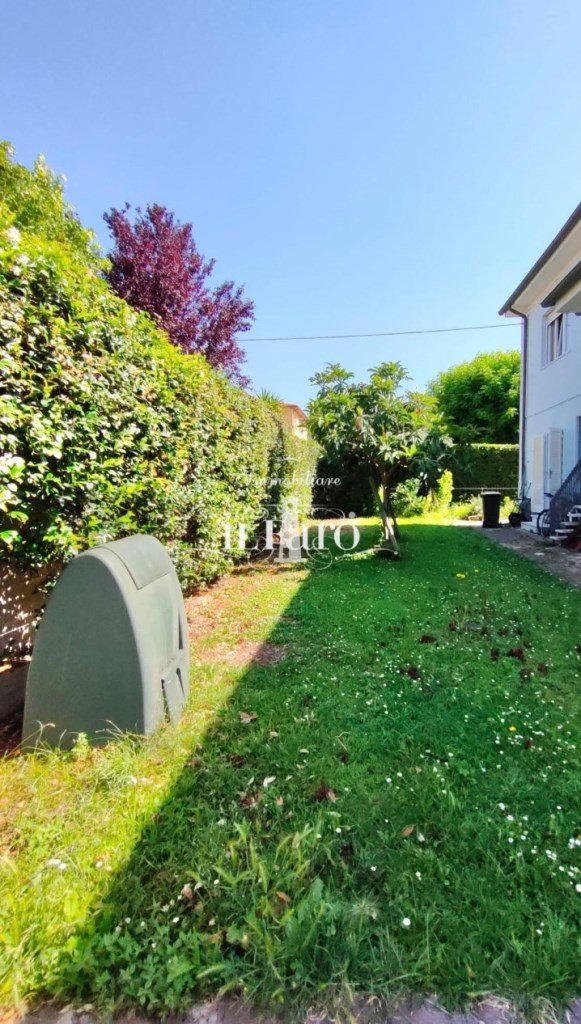 casa indipendente in vendita a Cascina in zona San Frediano a Settimo