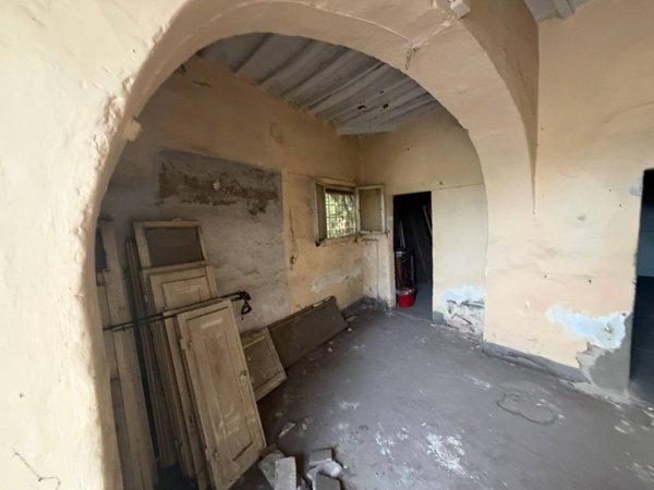 casa indipendente in vendita a Cascina in zona Marciana