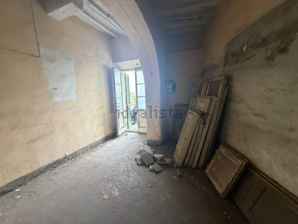 casa indipendente in vendita a Cascina in zona Marciana