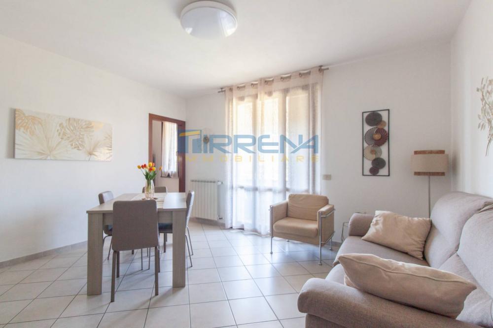 appartamento in vendita a Cascina in zona San Lorenzo a Pagnatico