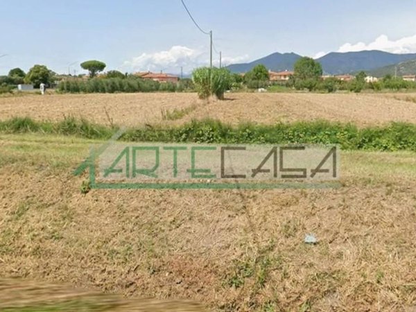 casale in vendita a Cascina
