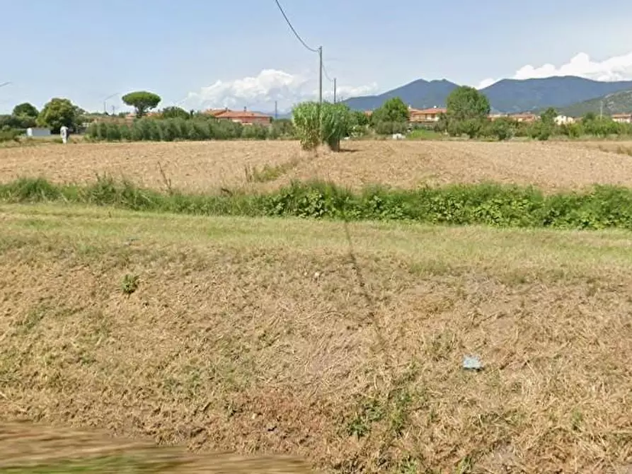 casale in vendita a Cascina