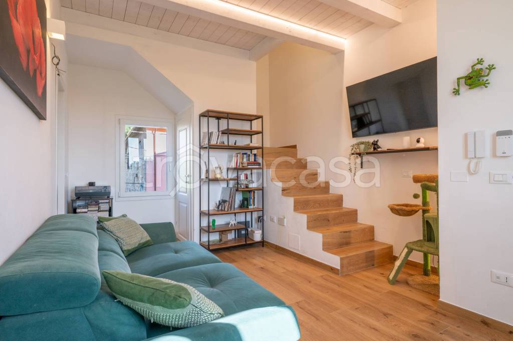 appartamento in vendita a Cascina in zona San Casciano