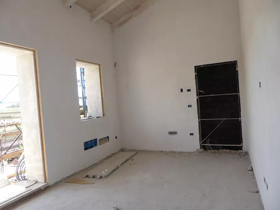 appartamento in vendita a Cascina