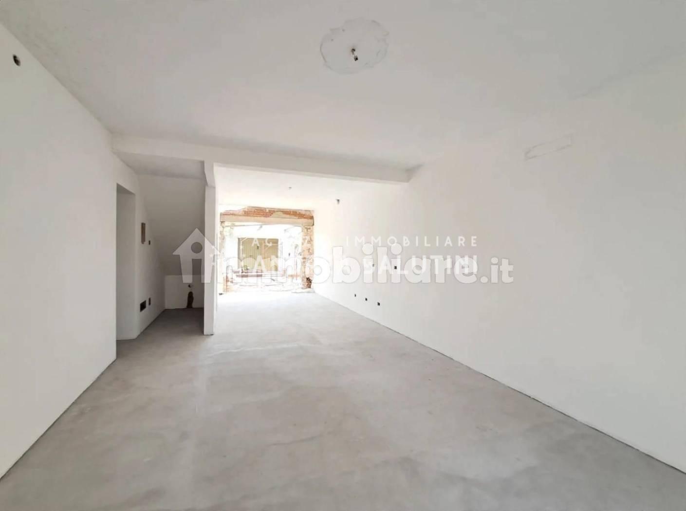 appartamento in vendita a Cascina in zona Ripoli