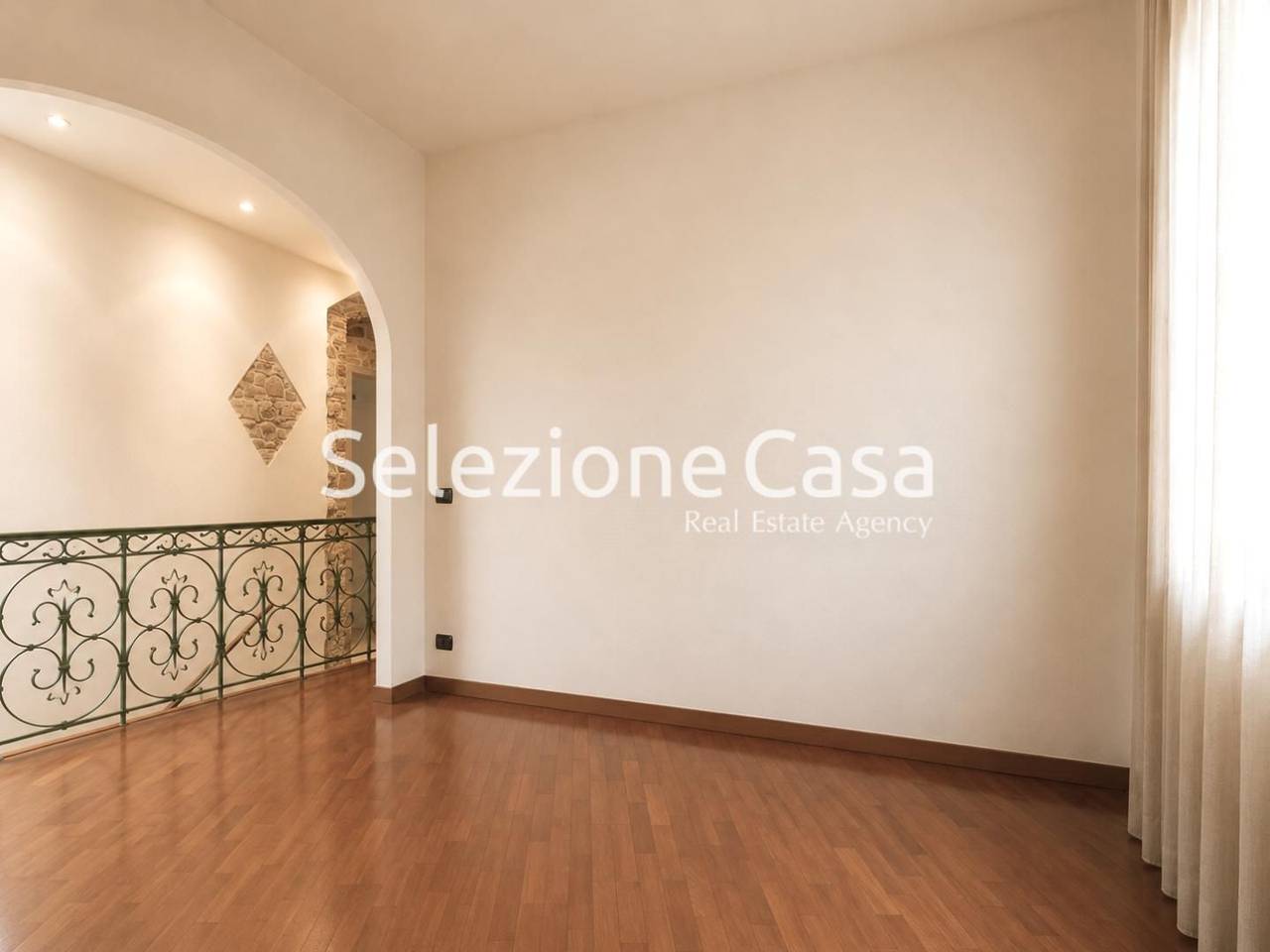 appartamento in vendita a Cascina in zona Marciana