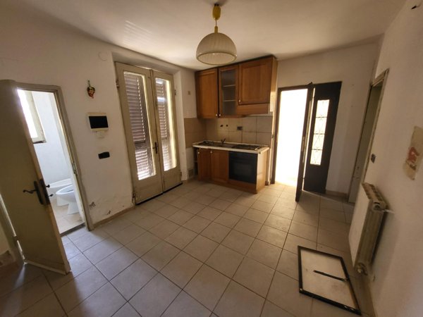 appartamento in vendita a Cascina in zona Latignano