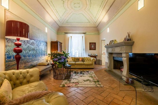 casa indipendente in vendita a Cascina in zona San Casciano
