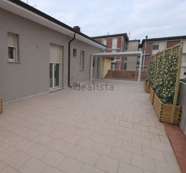 appartamento in vendita a Cascina in zona Marciana