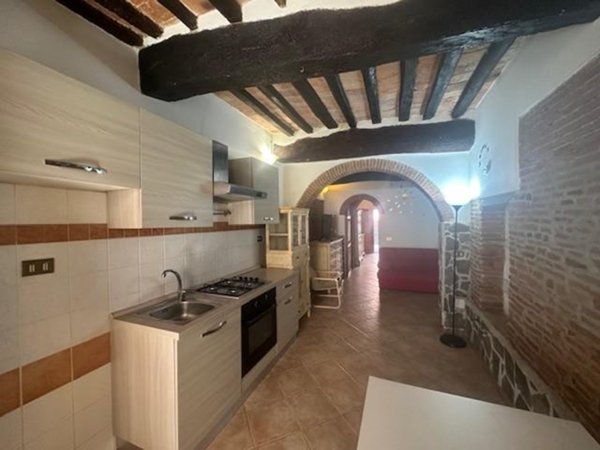 appartamento in vendita a Cascina in zona Marciana