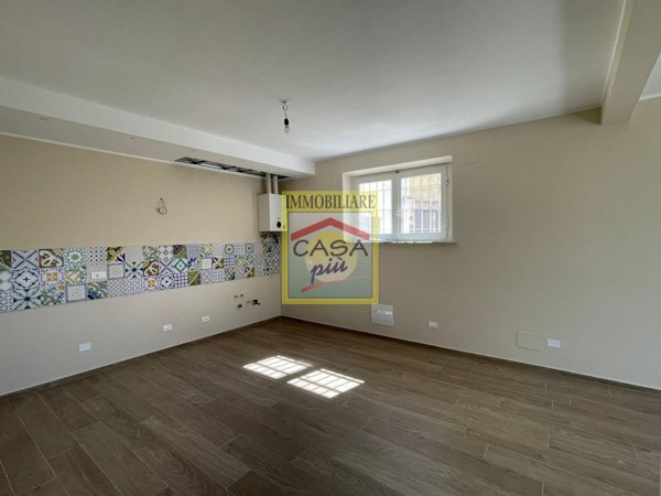 appartamento in vendita a Cascina in zona Marciana