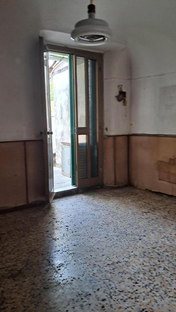 casa indipendente in vendita a Cascina in zona San Lorenzo a Pagnatico