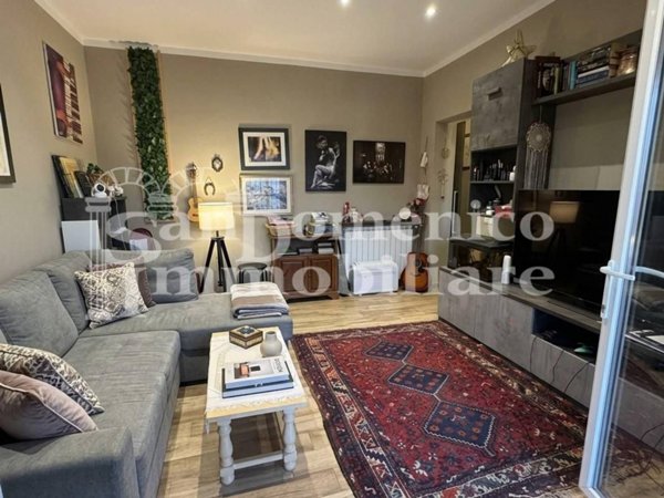 intera palazzina in vendita a Cascina in zona Navacchio