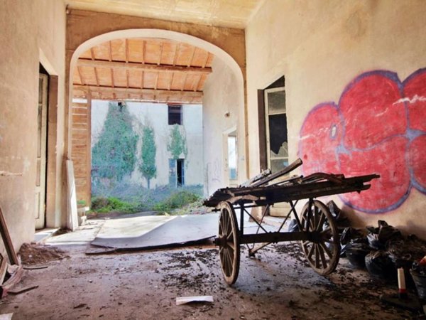 casa indipendente in vendita a Cascina in zona Marciana