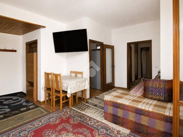 appartamento in vendita a Cascina in zona Marciana