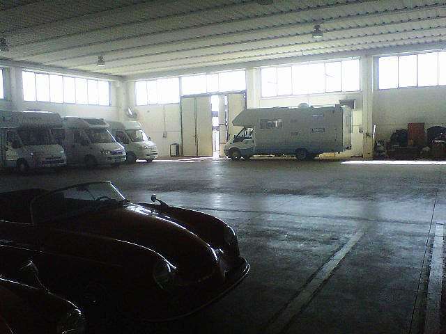 capannone in vendita a Cascina