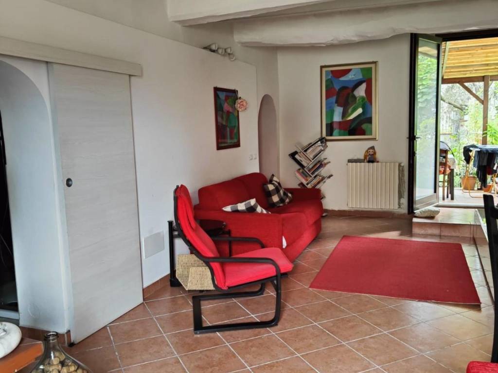 casa indipendente in vendita a Cascina in zona San Frediano a Settimo