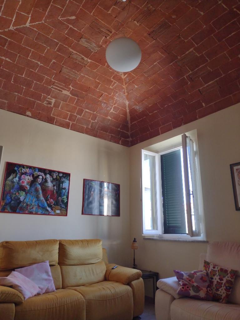 appartamento in vendita a Cascina