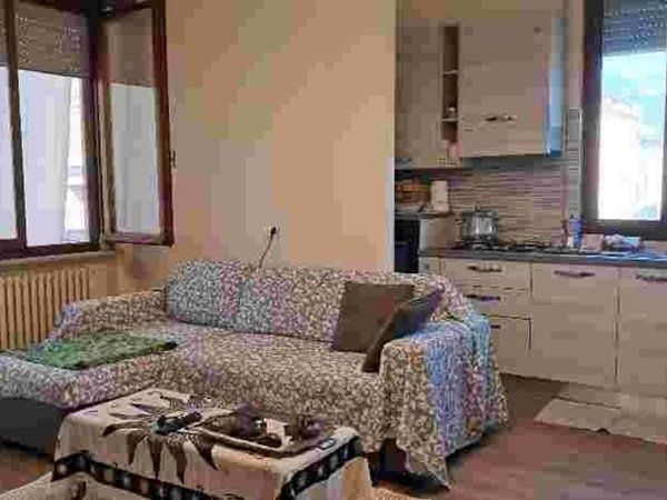 appartamento in vendita a Cascina in zona Marciana