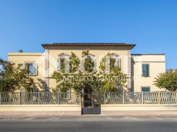 casa indipendente in vendita a Cascina in zona San Frediano a Settimo