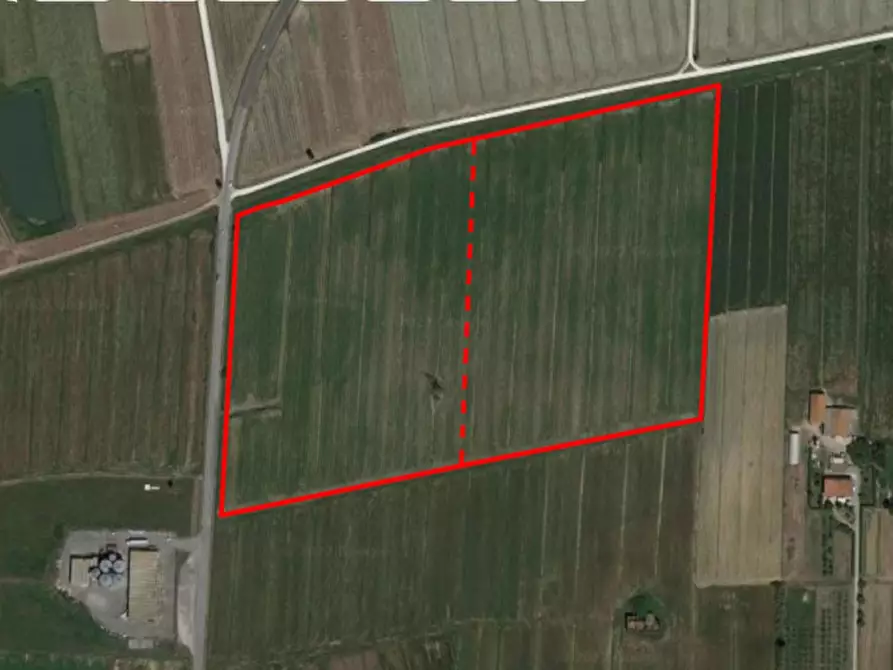 terreno in vendita a Cascina