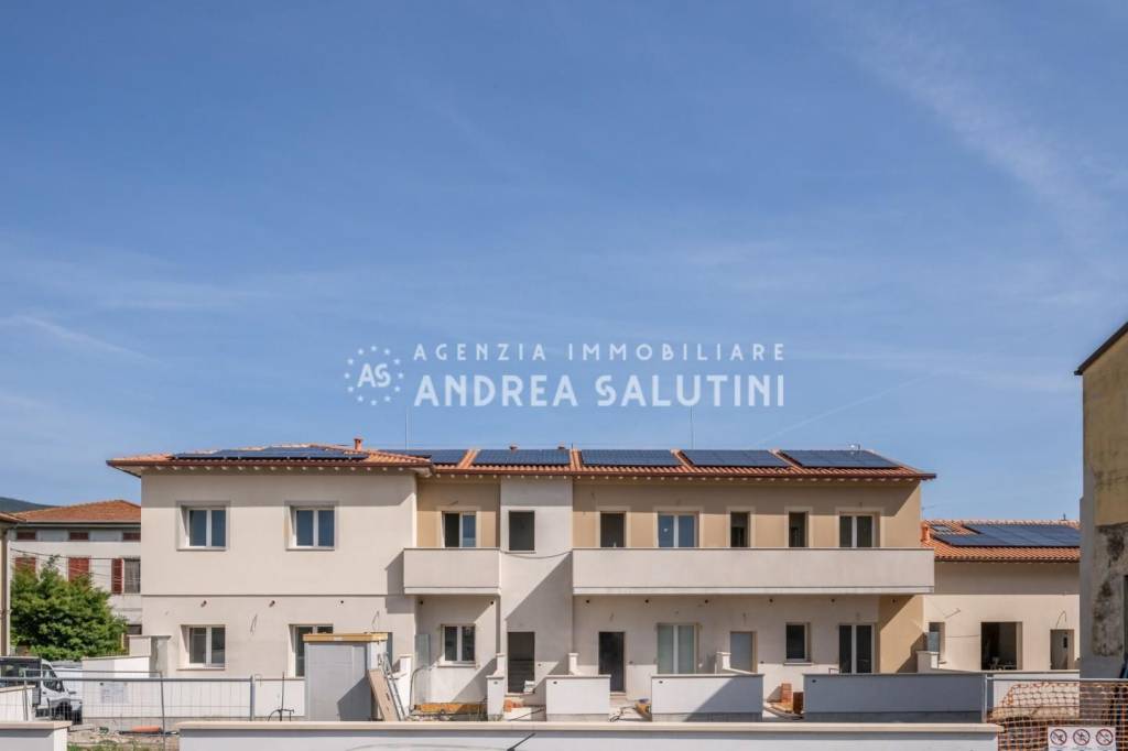 appartamento in vendita a Cascina in zona Marciana
