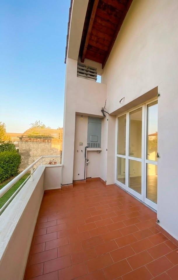 appartamento in vendita a Cascina in zona Laiano