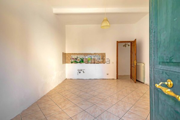 appartamento in vendita a Cascina in zona Marciana