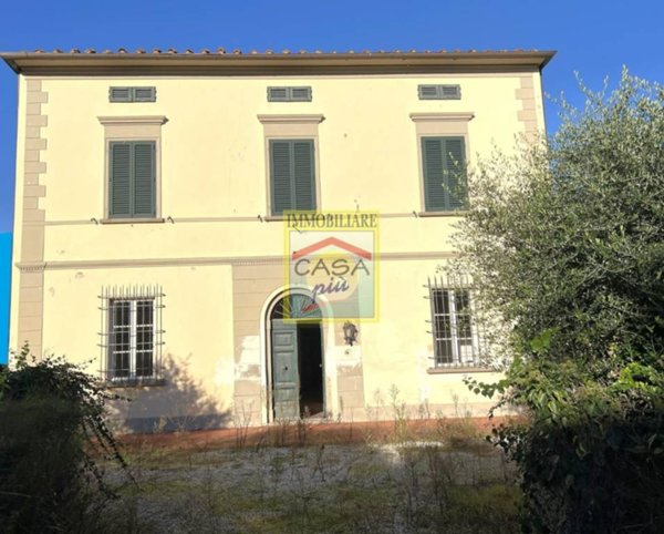 casa indipendente in vendita a Cascina in zona San Lorenzo a Pagnatico