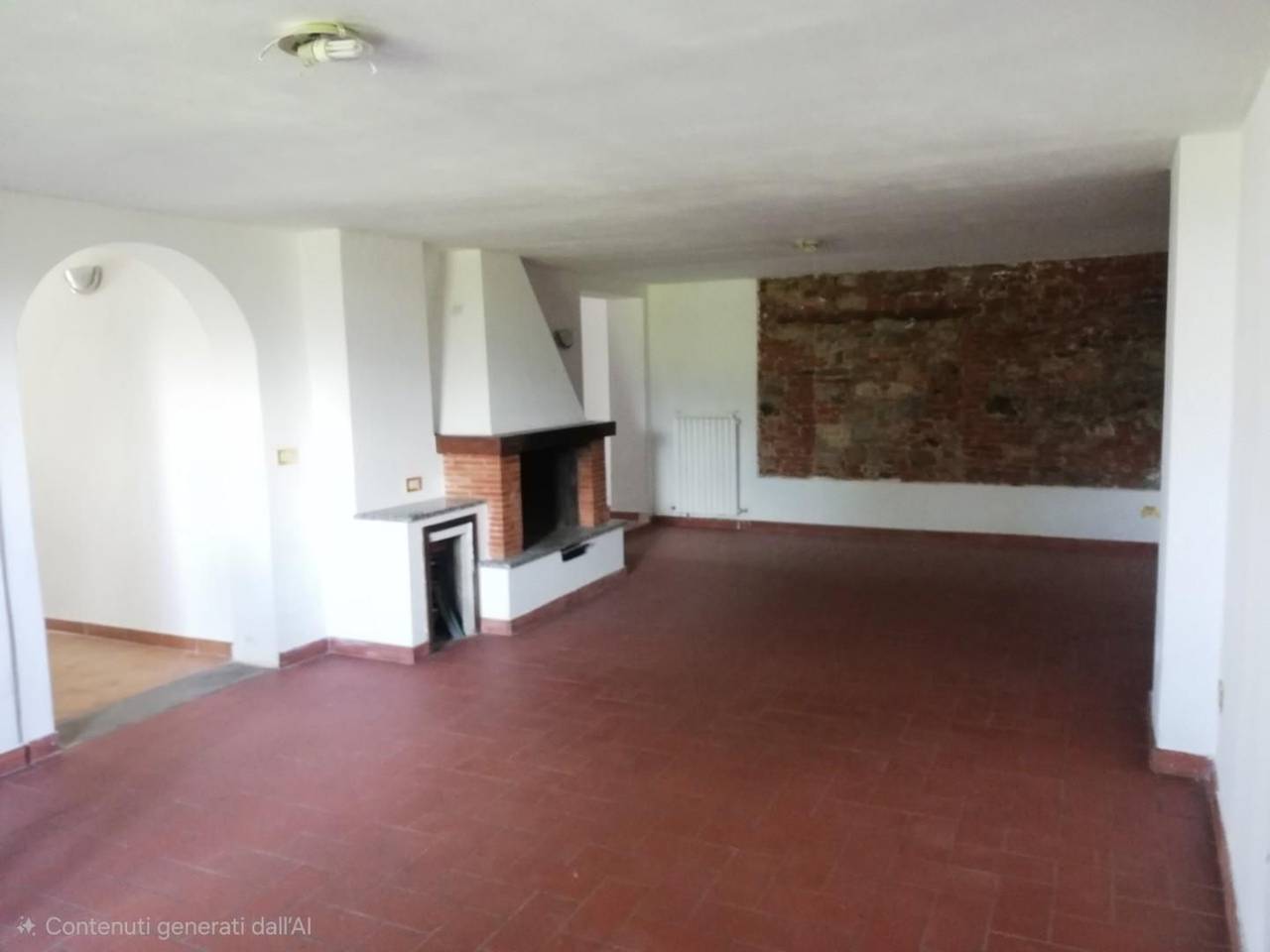 casa indipendente in vendita a Cascina in zona Latignano