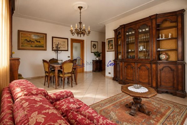appartamento in vendita a Cascina in zona San Lorenzo alle Corti