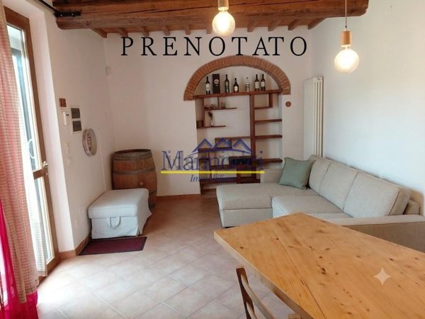 casa indipendente in vendita a Cascina in zona San Lorenzo a Pagnatico