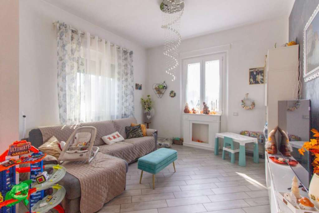 appartamento in vendita a Cascina in zona Navacchio