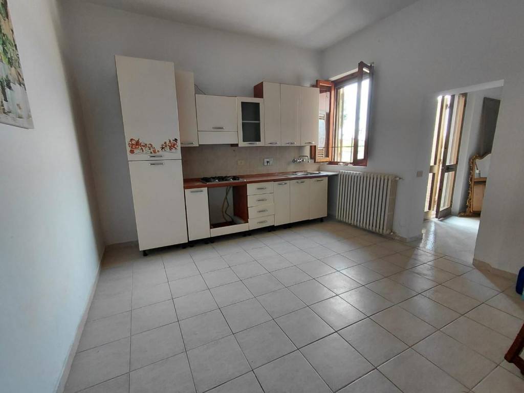 appartamento in vendita a Cascina in zona Visignano