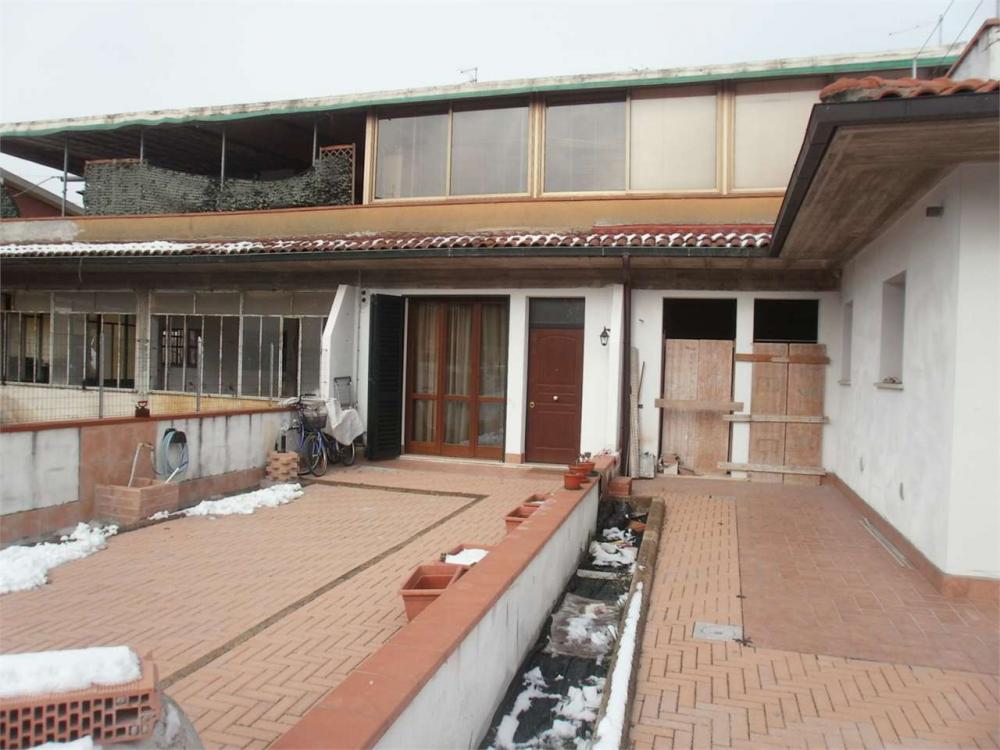 appartamento in vendita a Castelfranco di Sotto in zona Orentano