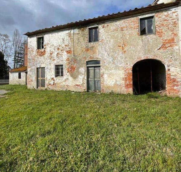 casa semindipendente in vendita a Castelfranco di Sotto in zona Orentano