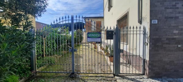casa indipendente in vendita a Castelfranco di Sotto
